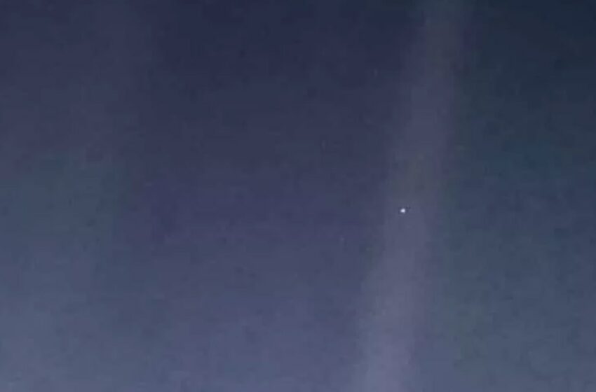  Un “Punto Azul Pálido” tomado a 6 mil millones de kilómetros: cómo se hizo la icónica fotografía de nuestro planeta