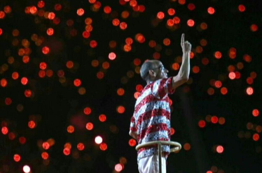  El homenaje a Lula queda último en la competencia del Carnaval de Rio bajo una lluvia de críticas – Swissinfo.ch