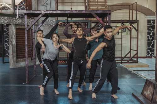  El diálogo generacional define el lenguaje de Aksenti desde hace 35 años