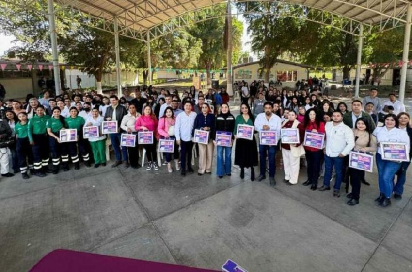  Entrega Instituto Sonorense de la Juventud botiquines de Bienestar Menstrual en el sur de Sonora