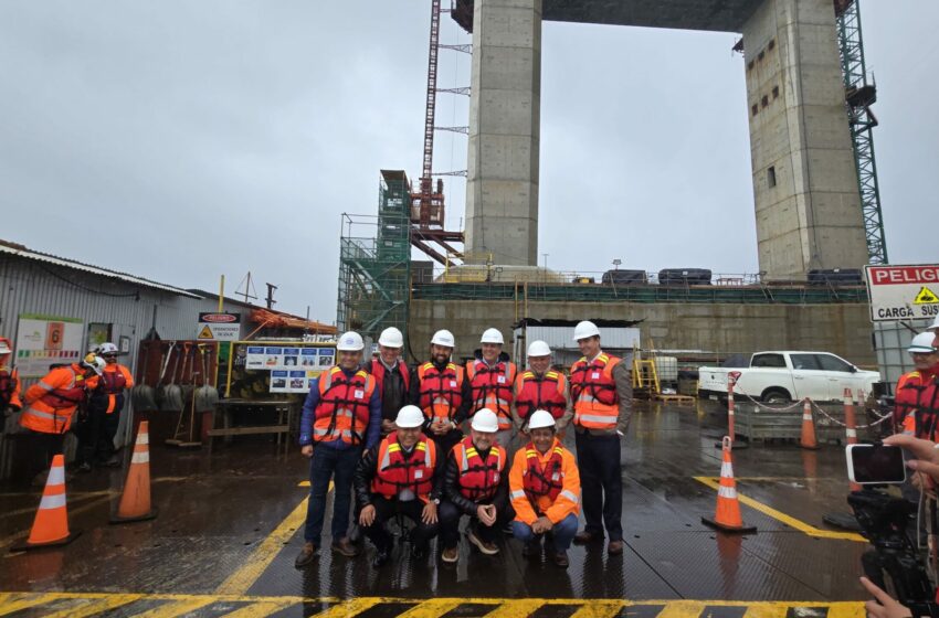  Visita de gobernadores regionales al Puente Chacao marca el inicio del cambio de mando de Agorechi