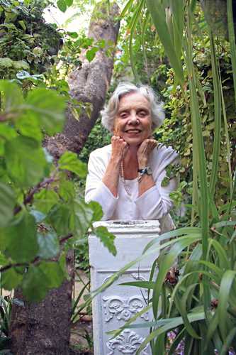  El legado literario de Elena Poniatowska inspira la obra de poetas y artistas