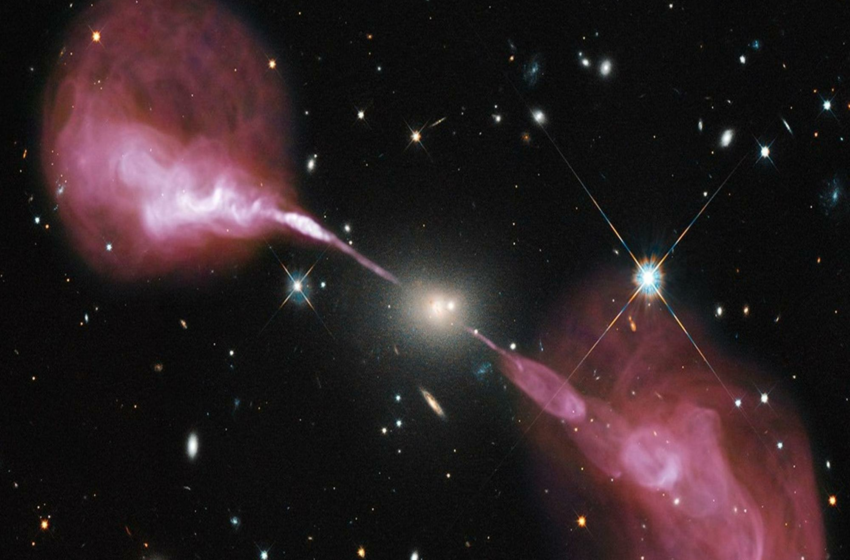  Astrónomos detectan una señal láser procedente de una galaxia a 8.000 millones de años luz – El Periódico