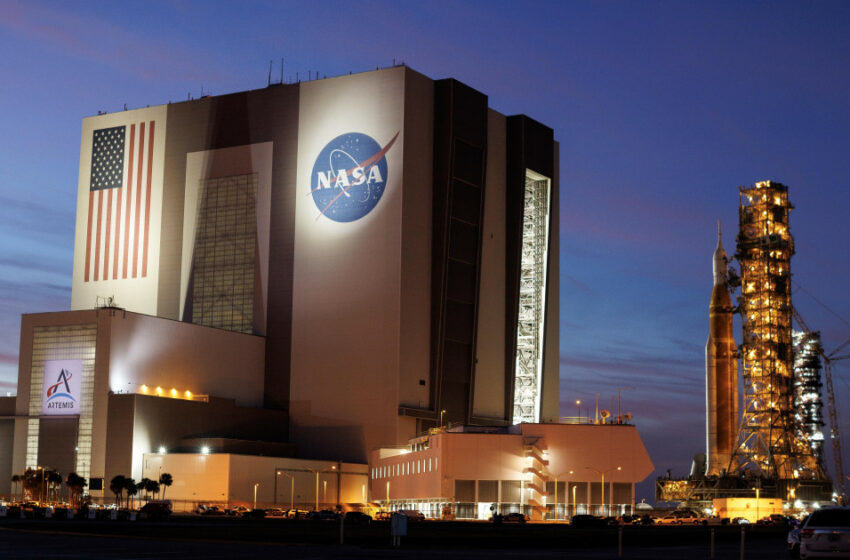  ¿Quieres viajar a la Luna? La NASA llevará tu nombre en la misión Artemis II – El Debate