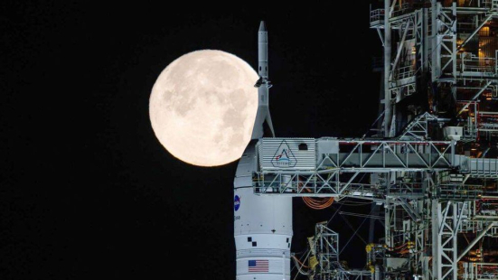  La NASA fecha (de nuevo) otro intento de lanzamiento para volver a la Luna tras 50 años