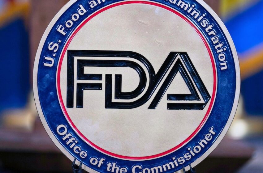  Retiran casi 90,000 frascos de analgésico líquido infantil por contaminantes