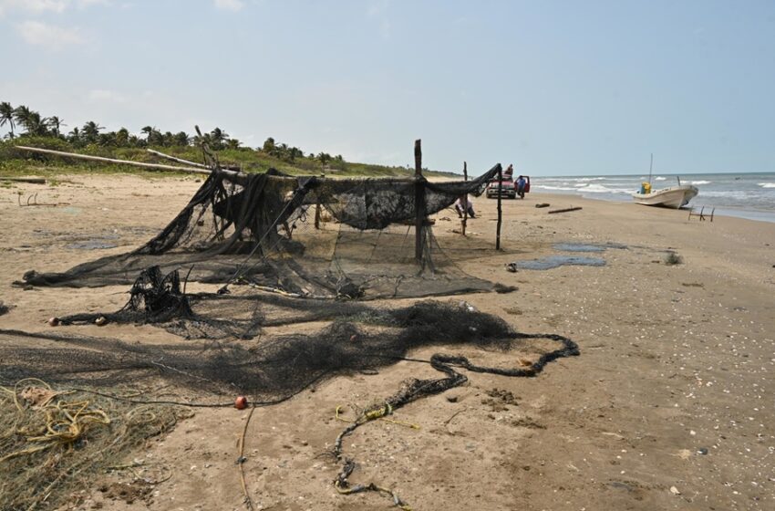  Interrumpe derrame a pesca en Tabasco – Plano Informativo