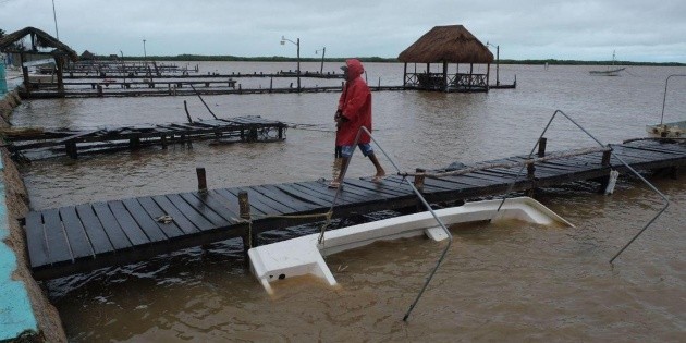  Avanza investigación por derrame en Golfo de México; van 7 buques revisados