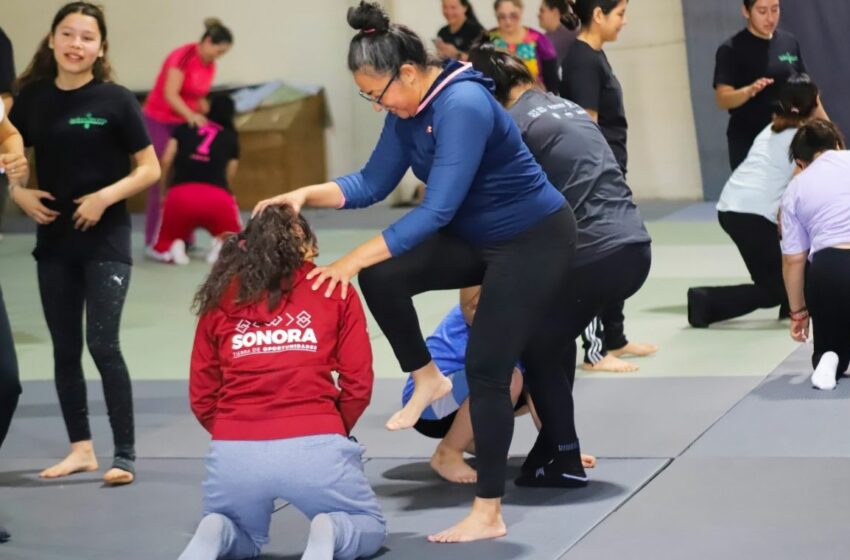  Celebra Sonora clase nacional de defensa personal de la campaña “Mujeres Imparables”