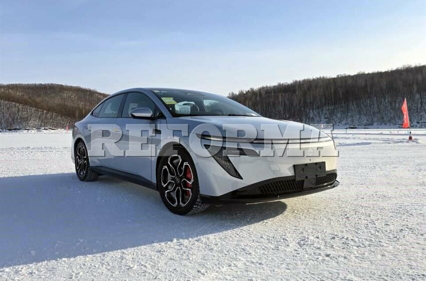  La automotriz Nissan se electrifica bajo cero – Reforma