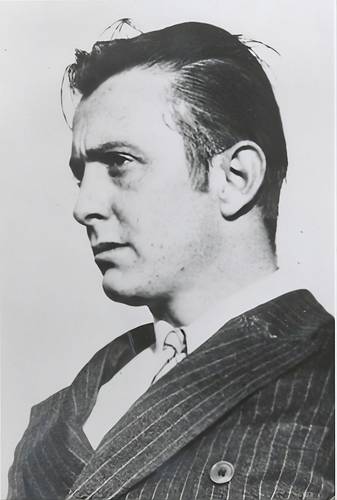  Fundador del realismo sucio