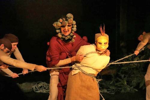  La maizada revive un mito ancestral y explica el nacimiento lúdico del grano