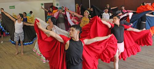  México de Colores cumple 15 años de hacer la revolución LGBT+ con arte