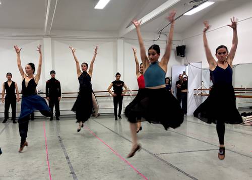  “Me gusta mostrar desde la visión actual la emocionalidad de mujeres de otros tiempos”