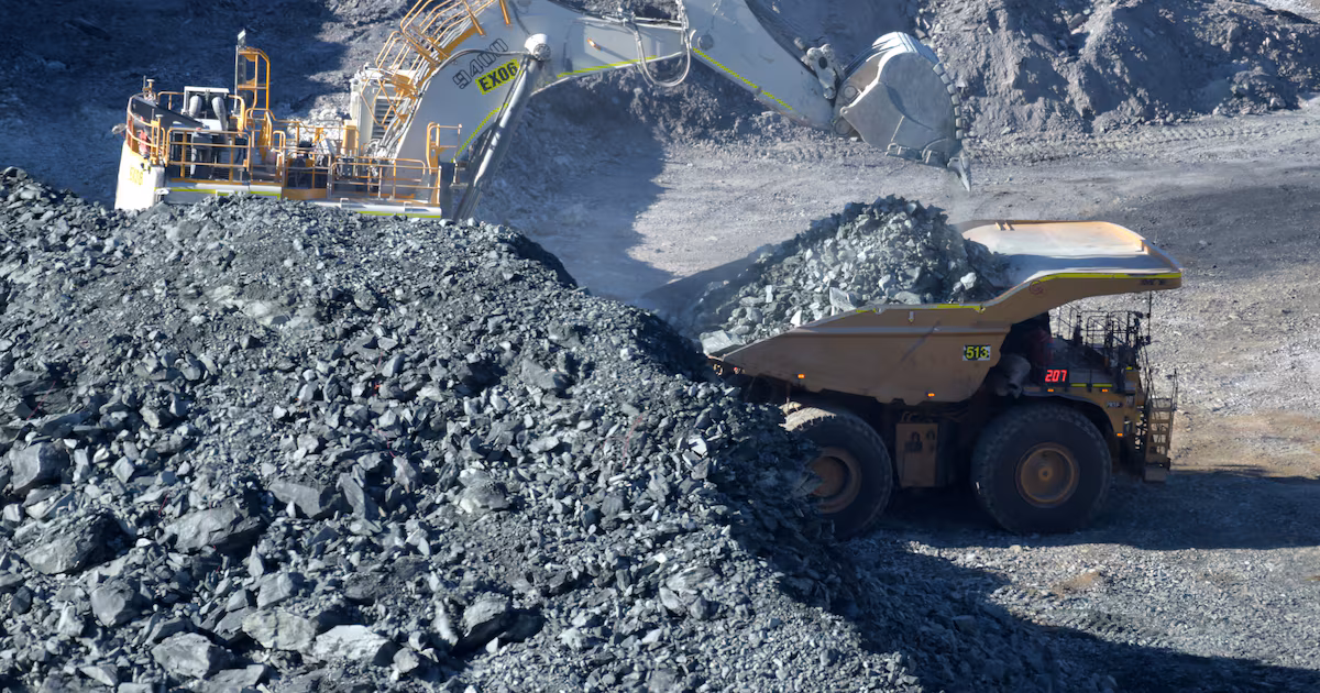  Minería mundial enfrenta mayores costos y riesgos por disrupciones ante la guerra en Irán