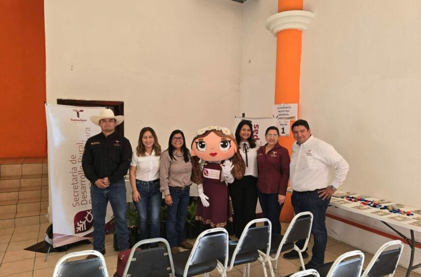  Con pláticas y donación de plantas, promueven cuidado ambiental en Padilla