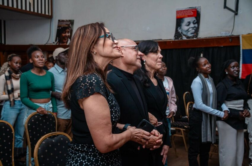  Venezuela y movimientos de solidaridad de Kenia conmemoran los 24 años del golpe de Estado de abril de 2002