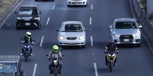  Hoy No Circula: Autos que no pueden salir este jueves 30 de abril en la CDMX y Edomex