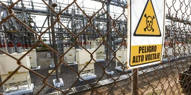  Olas de calor tensan al sistema eléctrico