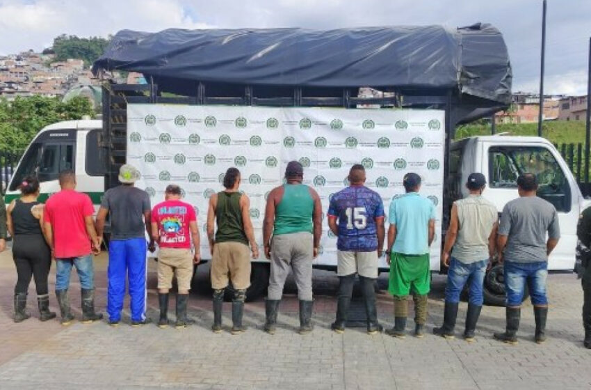  10 capturados en operativo contra minería ilegal en vía Manizales-Medellín: esto pasó