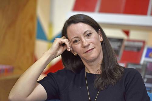  En Pespuntes, Mariana Marsal hila un relato de memoria e identidad