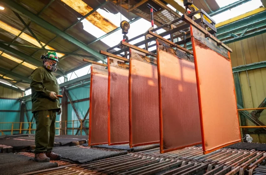  Tributación de gran minería privada crecerá 27,6% en 2026 por alza de cobre