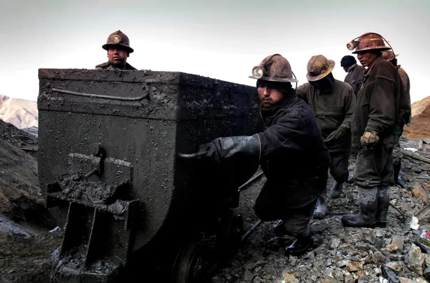  Minería advierte pérdidas millonarias y caída en exportaciones por bloqueo de caminos