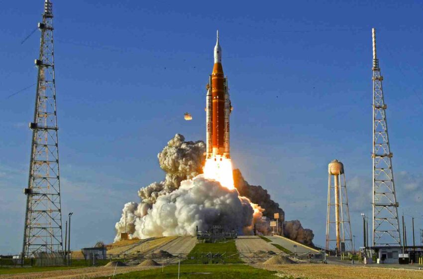  La NASA Retrasa Lanzamiento de Artemis III para Finales del 2027, ¿A Qué Se Debe el Retraso? | N+