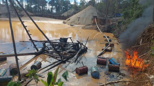  Madre de Dios: fuerzas del orden destruyen más de S/ 11 millones de bienes de la minería …