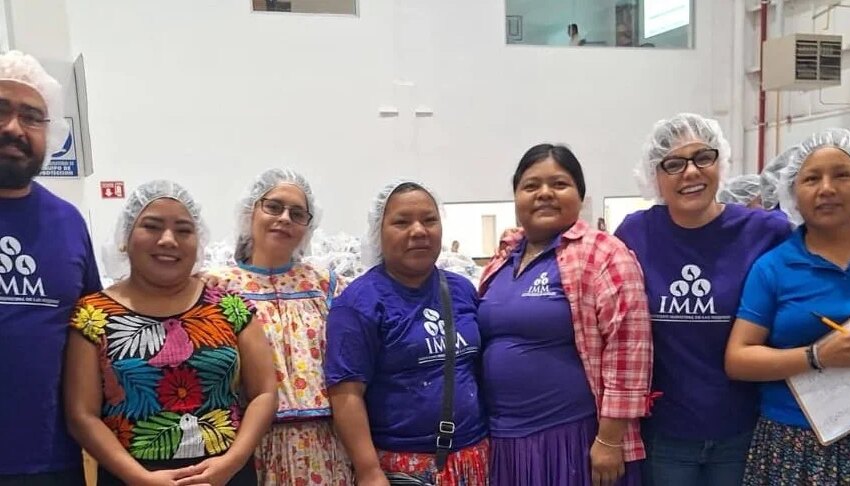  Funcionarios del CEMPO se unen como voluntarios al Banco de Alimentos de la ciudad