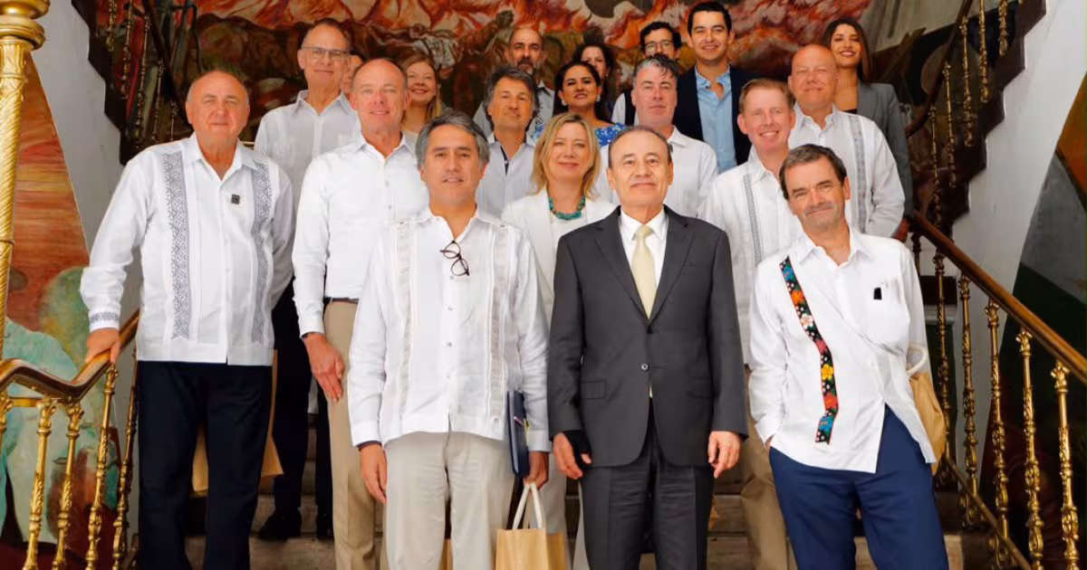  Durazo recibe a embajadores y funcionarios de 15 países de la Unión Europea