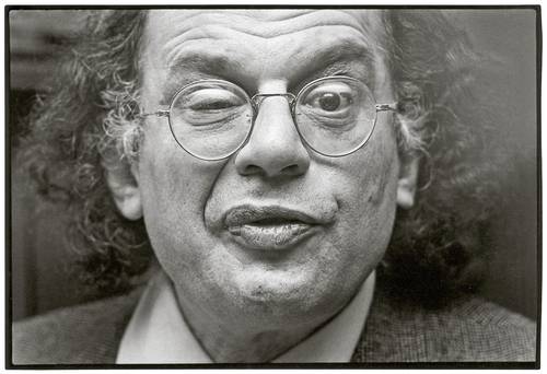  “Su verdadera vocación: la poesía y su fe en ella”, sostiene Esteban Moore