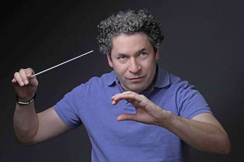  Dudamel organiza concierto benéfico para Venezuela