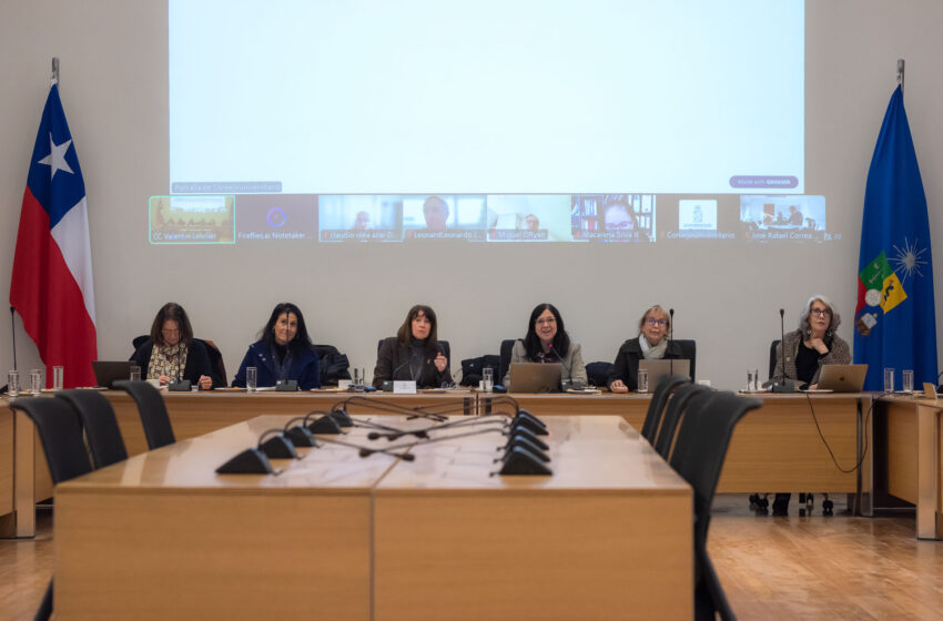  Prorrectora Dorotea López es ratificada en primer Consejo Universitario presidido por la rectora Alejandra Mizala