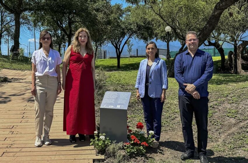  Renuevan Plaza de la Poesía con experiencia sonora interacción – El Porvenir