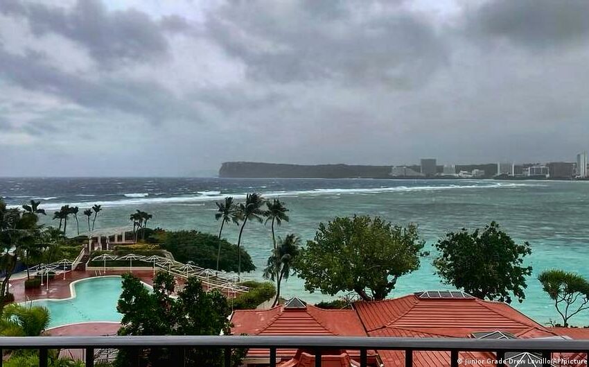  Un supertifón amenaza islas de EE.UU. en el Pacífico – DW News