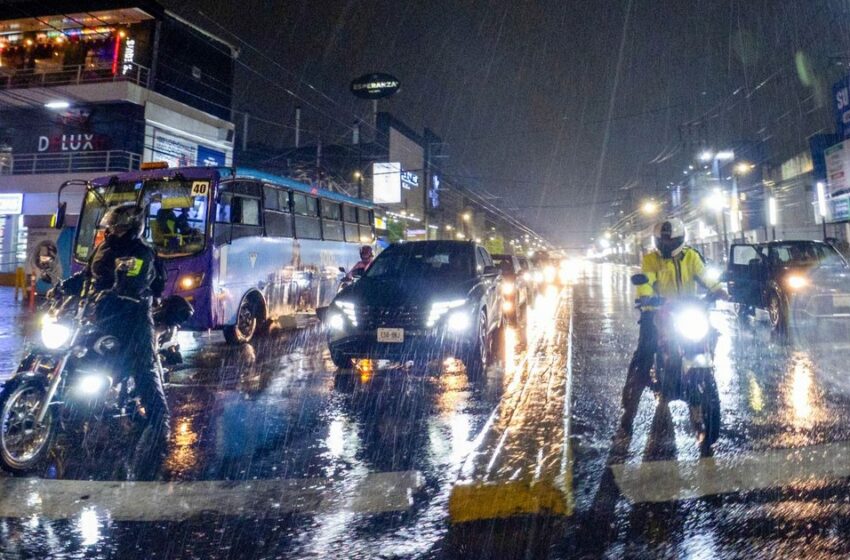  Ondas tropicales 17, 18 y 19 intensificarán lluvias de viernes a lunes en estas entidades