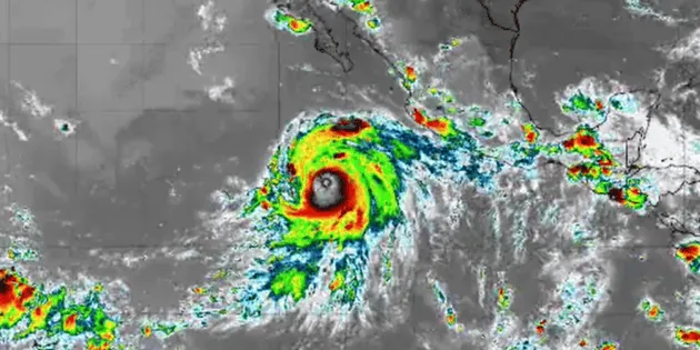  Huracán Genevieve ya es categoría 4; estos serán los Estados con lluvias intensas